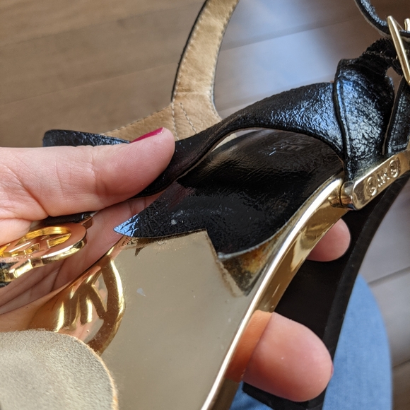 Michael Kors Stunning Gold Heels - Picture 10 of 10